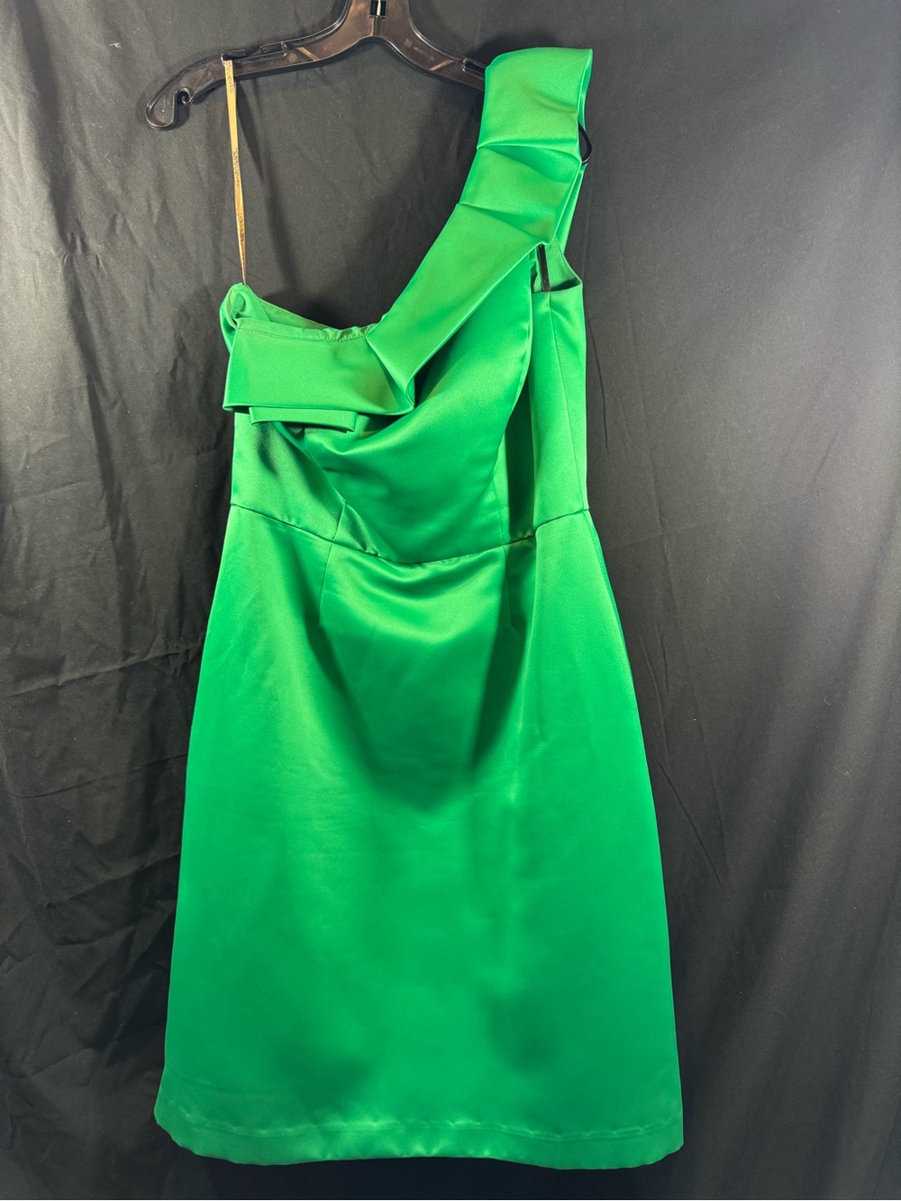 Lela Rose One-Shoulder Green Cocktail Dress 12